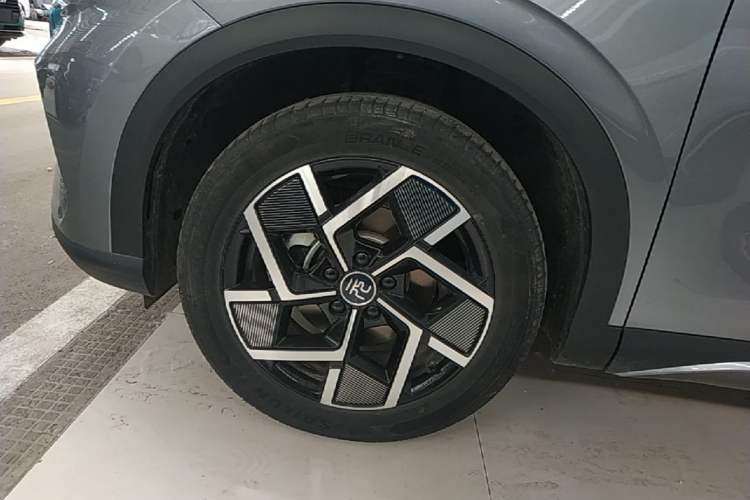 Used BYD Yuan PLUS 2024 Honor Edition 510KM Beyond Model Exterior 4
