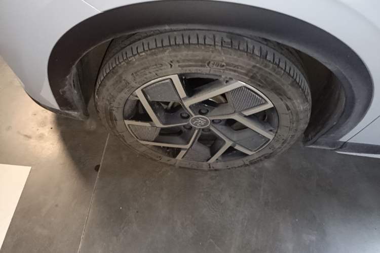 Used BYD Yuan PLUS 2024 Honor Edition 510KM Beyond Model Exterior 4