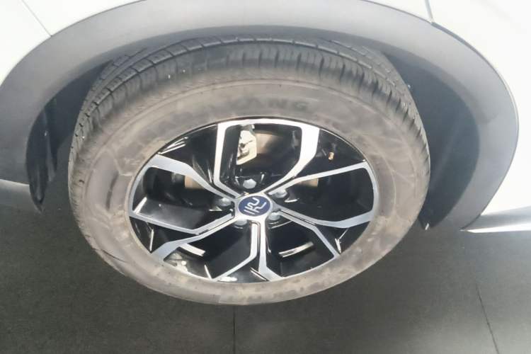 Used BYD Yuan PLUS 2024 Honor Edition 510KM Leading Model Exterior 5