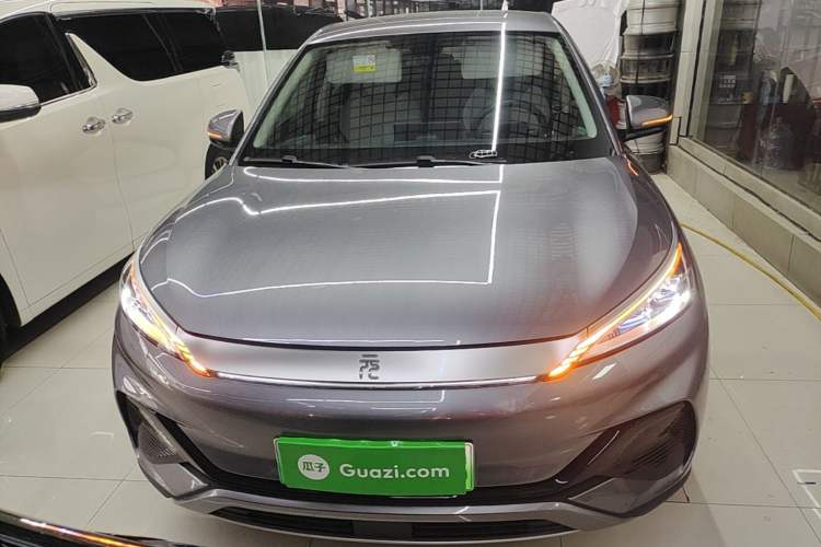 Used BYD Yuan PLUS 2024 Honor Edition 510KM Leading Model Front