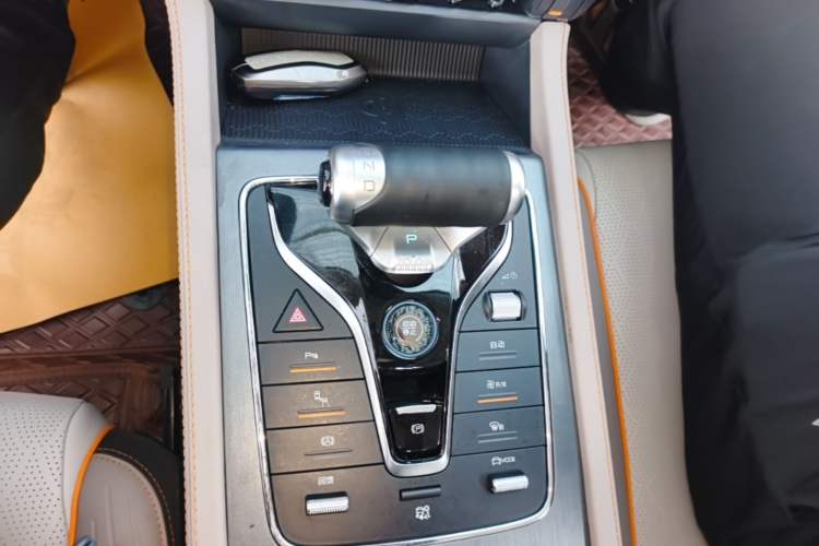 Used BYD Yuan PLUS 2024 Honor Edition 510KM Beyond Model Gear Lever