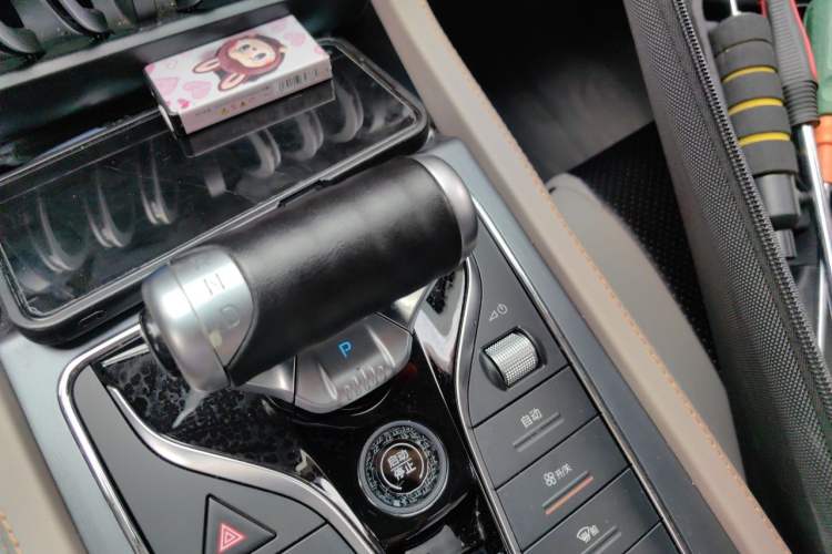 Used BYD Yuan PLUS 2024 Honor Edition 510KM Leading Model Gear Lever