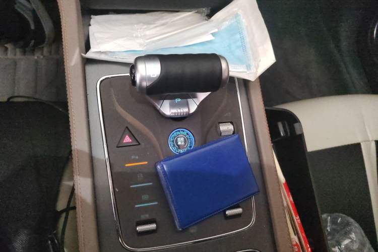 Used BYD Yuan PLUS 2024 Honor Edition 510KM Leading Model Gear Lever