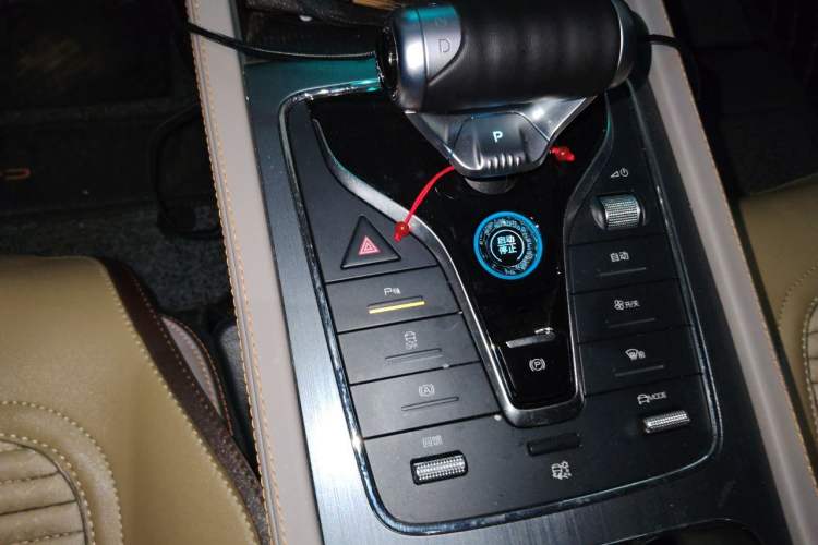 Used BYD Yuan PLUS 2024 Honor Edition 510KM Leading Model Gear Lever