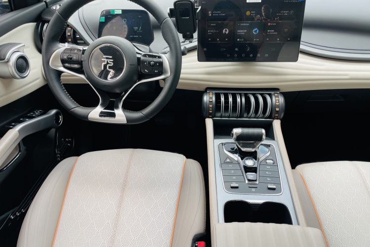 Used BYD Yuan PLUS 2024 Honor Edition 510KM Leading Model Interior 1