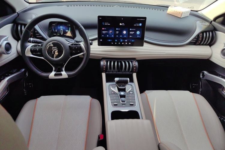 Used BYD Yuan PLUS 2024 Honor Edition 430KM Leading Model Interior 2