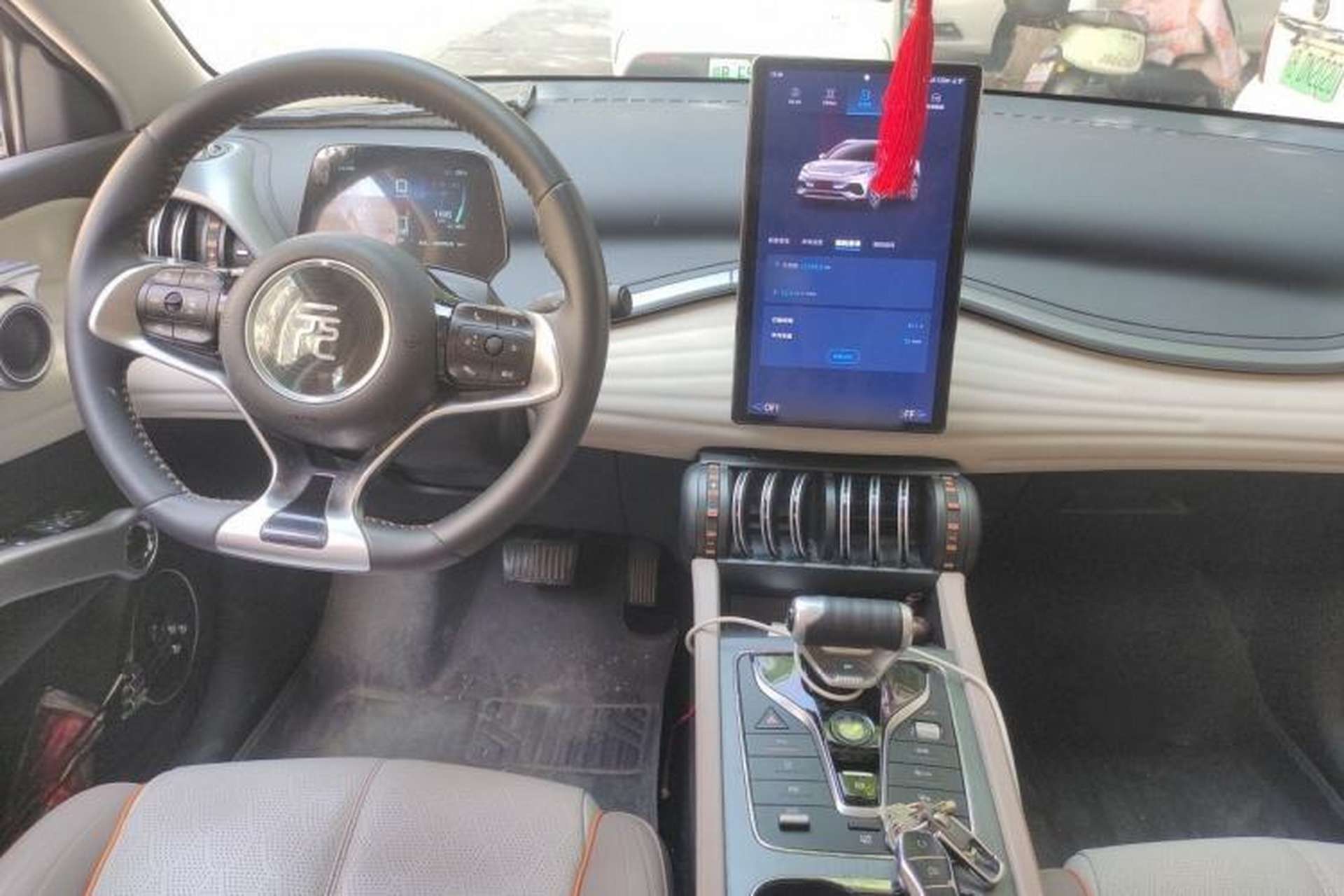 Used BYD Yuan PLUS 2024 Honor Edition 430KM Beyond Model Interior 2
