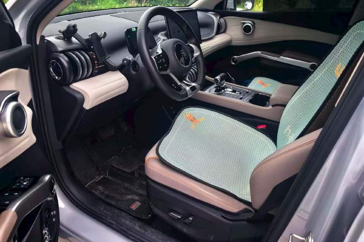 Used BYD Yuan PLUS 2024 Honor Edition 510KM Beyond Model Interior 2