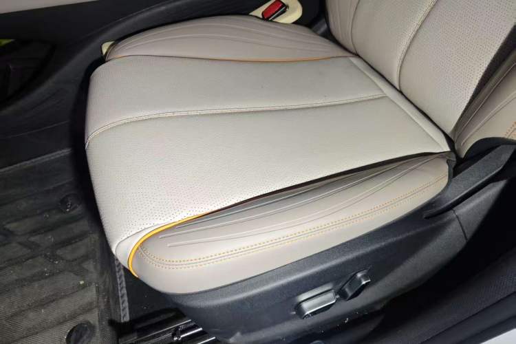 Used BYD Yuan PLUS 2024 Honor Edition 510KM Leading Model Interior 3