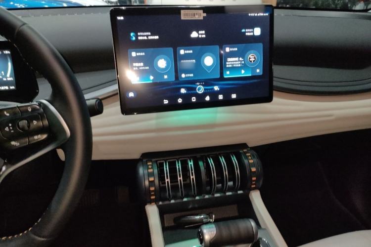 Used BYD Yuan PLUS 2024 Honor Edition 510KM Beyond Model Interior 4