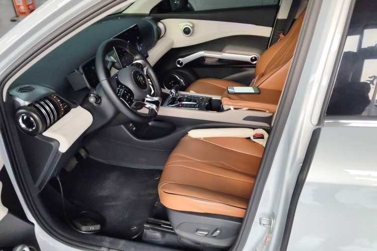 Used BYD Yuan PLUS 2024 Honor Edition 430KM Leading Model Left Front Seat