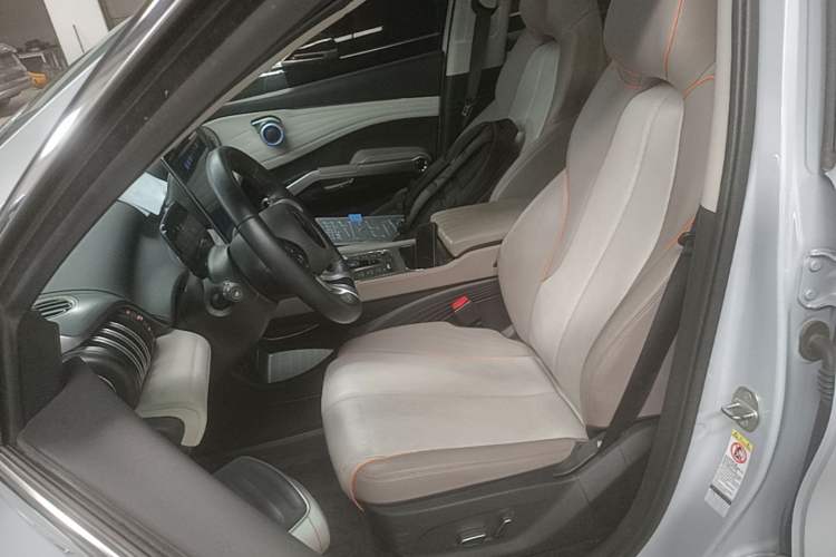Used BYD Yuan PLUS 2024 Honor Edition 510KM Excellence Model Left Front Seat