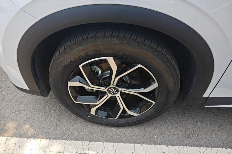 Used BYD Yuan PLUS 2024 Honor Edition 430KM Beyond Model Left Front Wheel Hub