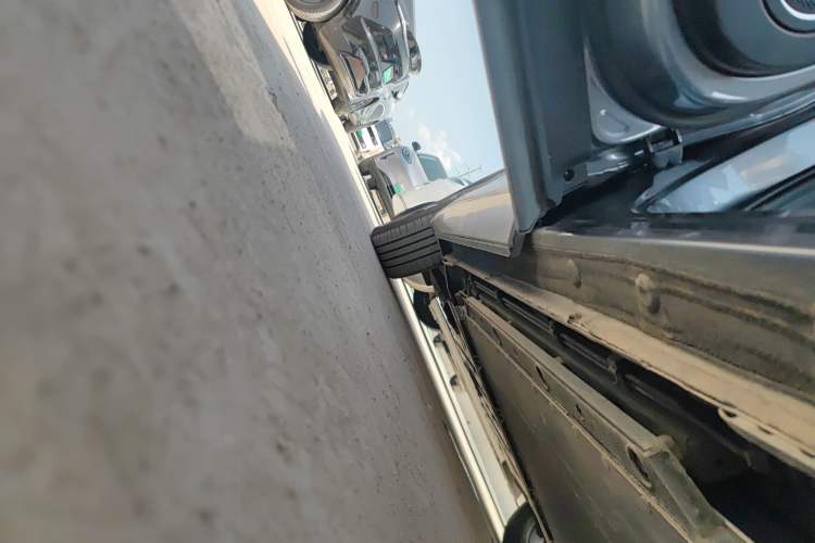 Used BYD Yuan PLUS 2024 Honor Edition 430KM Leading Model Left Side Sill