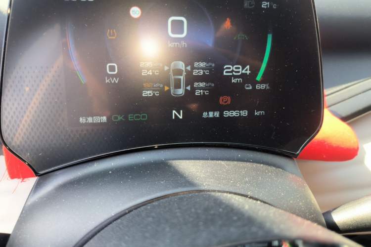 Used BYD Yuan PLUS 2024 Honor Edition 430KM Beyond Model Odometer Close Up
