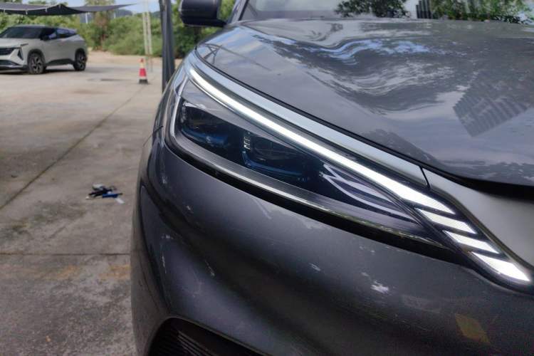 Used BYD Yuan PLUS 2024 Honor Edition 510KM Beyond Model Right Front Headlight