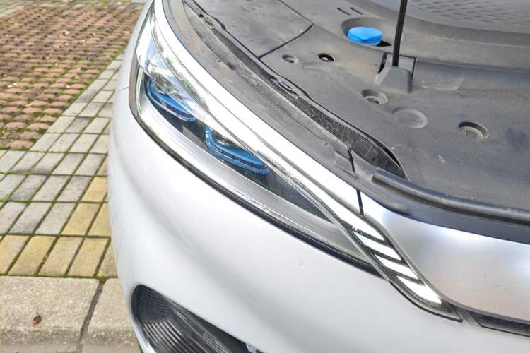Used BYD Yuan PLUS 2024 Honor Edition 510KM Beyond Model Right Front Headlight