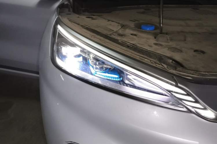 Used BYD Yuan PLUS 2024 Honor Edition 510KM Beyond Model Right Front Headlight