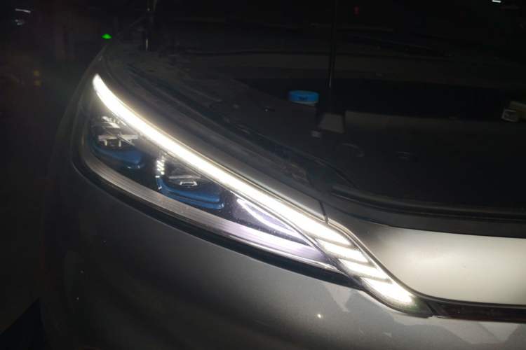 Used BYD Yuan PLUS 2024 Honor Edition 510KM Leading Model Right Front Headlight