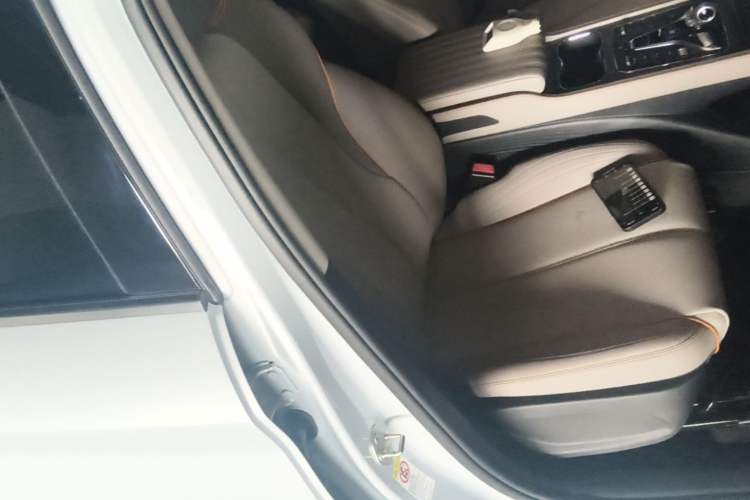 Used BYD Yuan PLUS 2024 Honor Edition 510KM Leading Model Right Front Seat