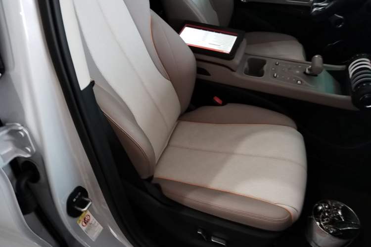Used BYD Yuan PLUS 2024 Honor Edition 510KM Excellence Model Right Front Seat