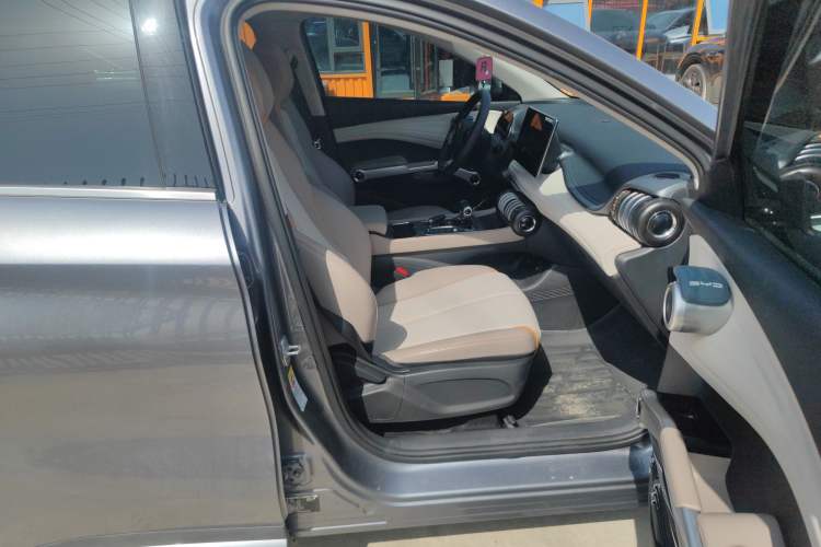 Used BYD Yuan PLUS 2024 Honor Edition 430KM Leading Model Right Front Seat