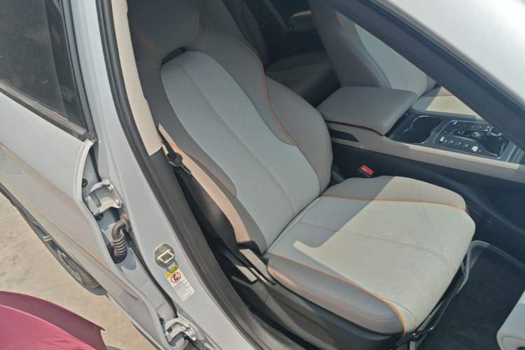 Used BYD Yuan PLUS 2024 Honor Edition 430KM Leading Model Right Front Seat