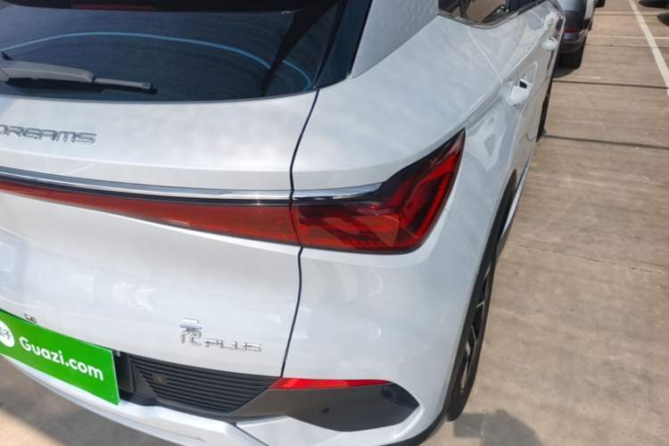Used BYD Yuan PLUS 2024 Honor Edition 510KM Beyond Model Right Rear Taillight