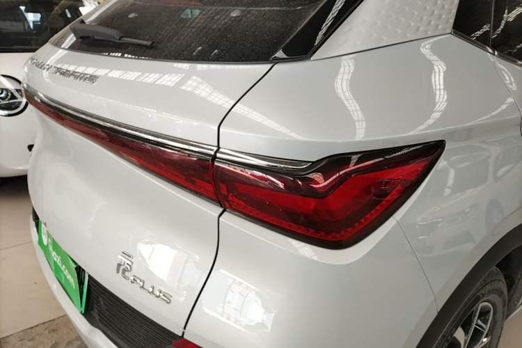 Used BYD Yuan PLUS 2024 Honor Edition 430KM Beyond Model Right Rear Taillight