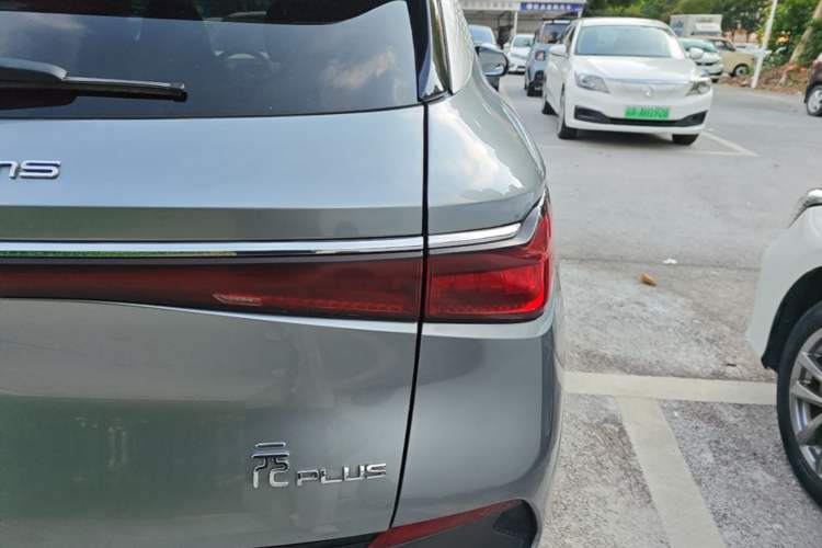 Used BYD Yuan PLUS 2024 Honor Edition 510KM Beyond Model Right Rear Taillight