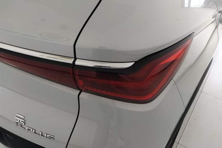 Used BYD Yuan PLUS 2024 Honor Edition 430KM Beyond Model Right Rear Taillight