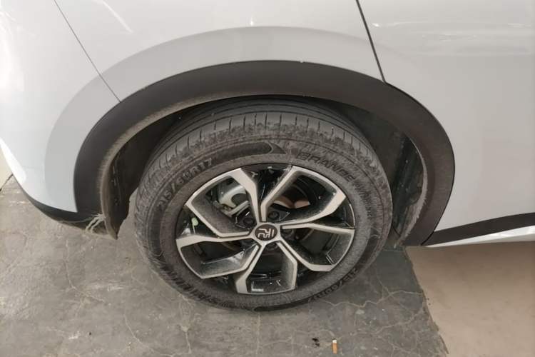 Used BYD Yuan PLUS 2024 Honor Edition 430KM Beyond Model Right Rear Wheel Hub