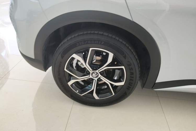 Used BYD Yuan PLUS 2024 Honor Edition 510KM Leading Model Right Rear Wheel Hub