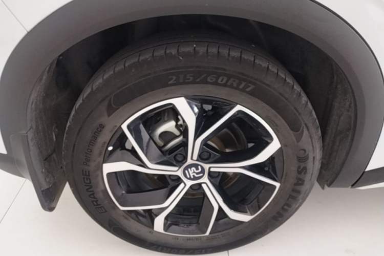 Used BYD Yuan PLUS 2024 Honor Edition 430KM Beyond Model Right Rear Wheel Hub