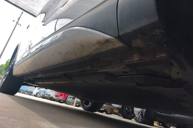 Used BYD Yuan PLUS 2024 Honor Edition 510KM Beyond Model Right Side Sill