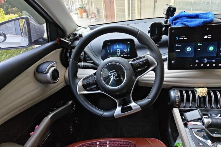 Used BYD Yuan PLUS 2024 Honor Edition 510KM Leading Model Steering Wheel