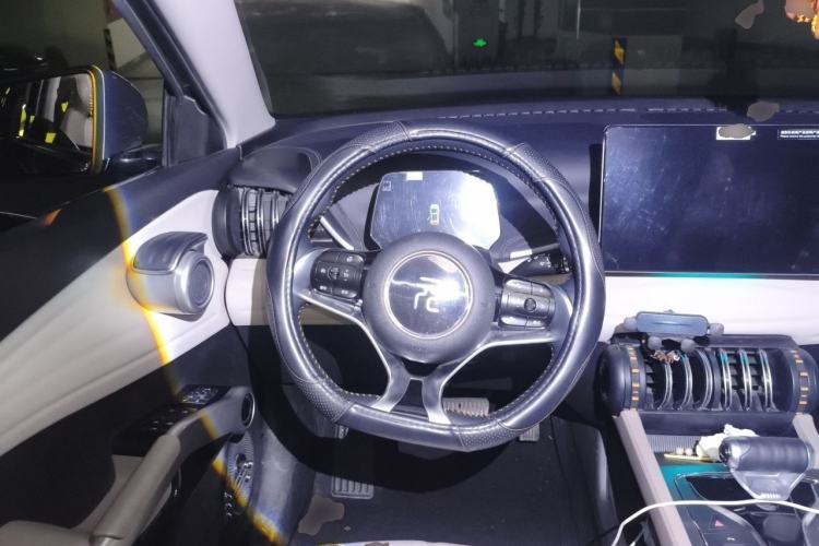 Used BYD Yuan PLUS 2024 Honor Edition 430KM Leading Model Steering Wheel