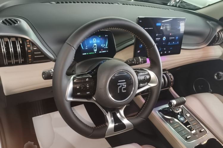 Used BYD Yuan PLUS 2024 Honor Edition 430KM Leading Model Steering Wheel