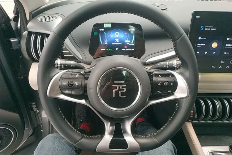 Used BYD Yuan PLUS 2024 Honor Edition 510KM Beyond Model Steering Wheel