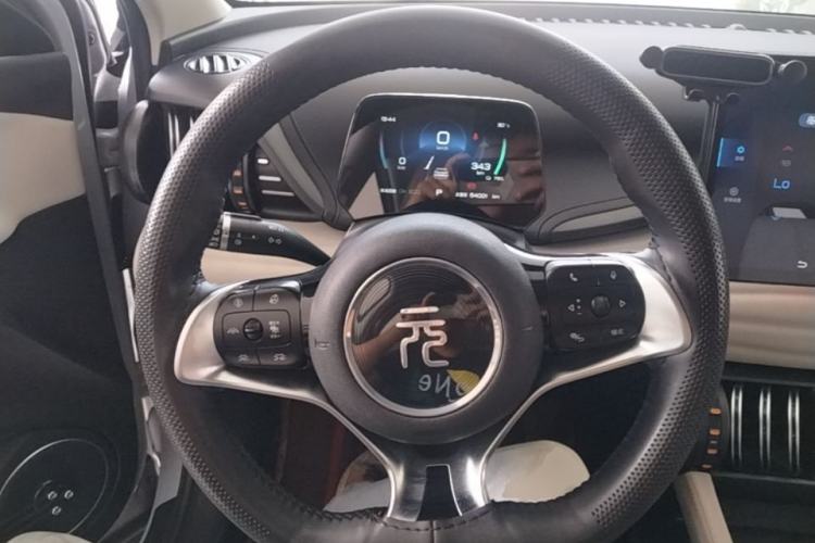 Used BYD Yuan PLUS 2024 Honor Edition 430KM Beyond Model Steering Wheel