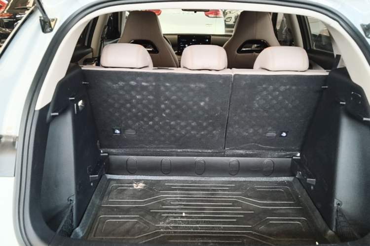 Used BYD Yuan PLUS 2024 Honor Edition 430KM Leading Model Trunk