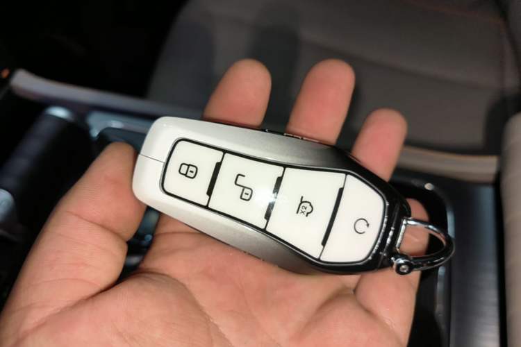 Used BYD Yuan PLUS 2024 Honor Edition 510KM Leading Model Vehicle Key