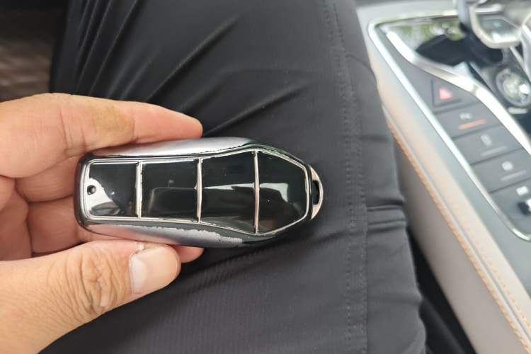 Used BYD Yuan PLUS 2024 Honor Edition 430KM Beyond Model Vehicle Key