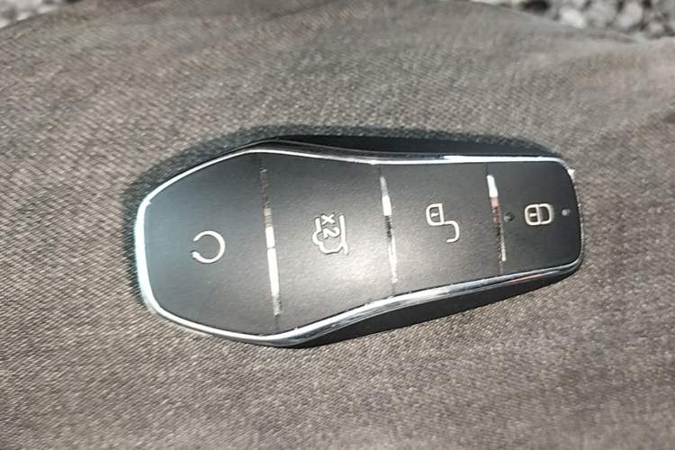 Used BYD Yuan PLUS 2024 Honor Edition 430KM Leading Model Vehicle Key
