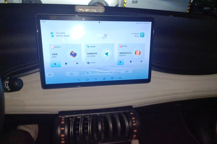 Used BYD Yuan PLUS 2024 Honor Edition 430KM Leading Model Audio And AC Panel