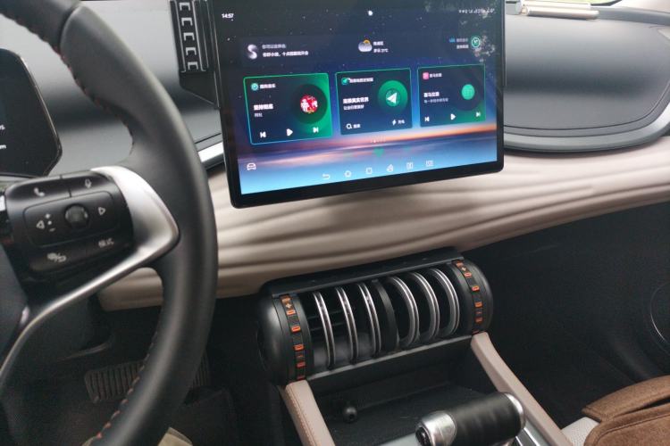 Used BYD Yuan PLUS 2024 Honor Edition 430KM Beyond Model Audio And AC Panel