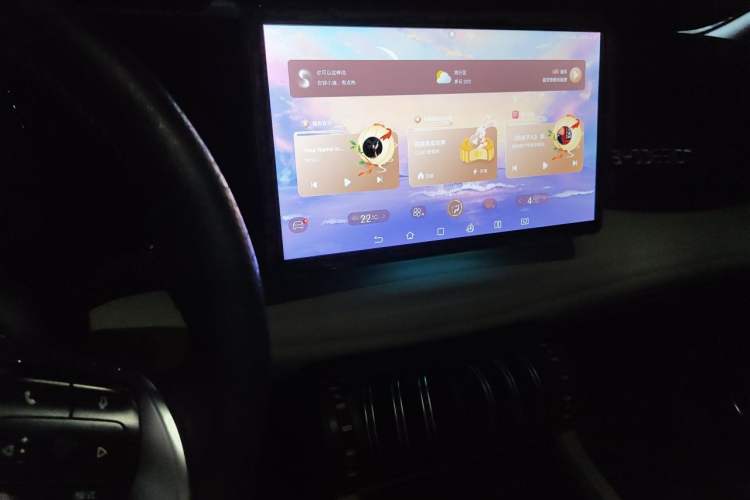 Used BYD Yuan PLUS 2024 Honor Edition 510KM Beyond Model Audio And AC Panel