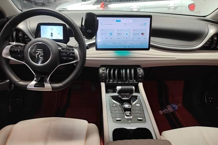 Used BYD Yuan PLUS 2024 Honor Edition 430KM Beyond Model Audio And AC Panel