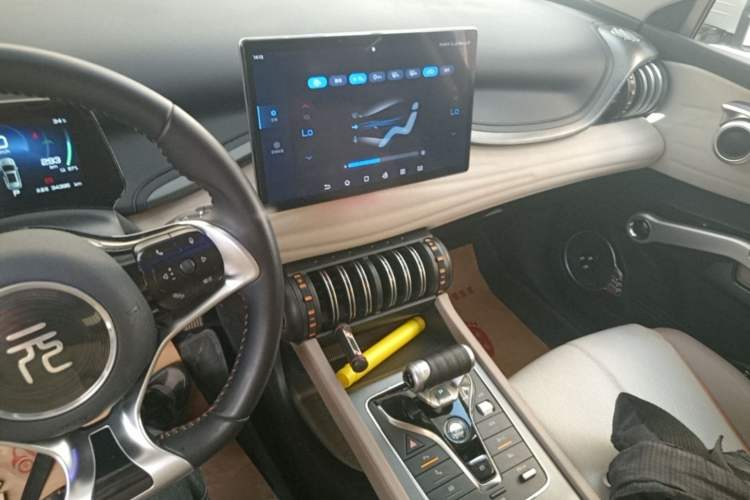 Used BYD Yuan PLUS 2024 Honor Edition 510KM Beyond Model Audio And AC Panel