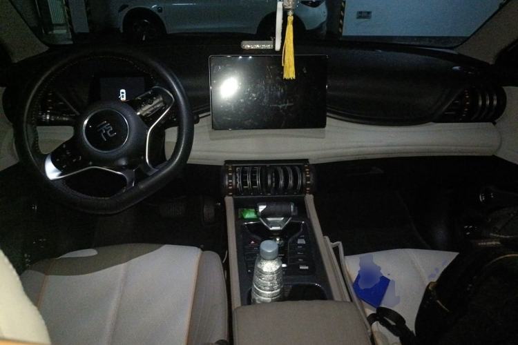 Used BYD Yuan PLUS 2024 Honor Edition 430KM Leading Model Center Console